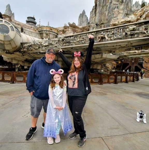 Meet your Posher, Lisamarie - Picture 1 of 2